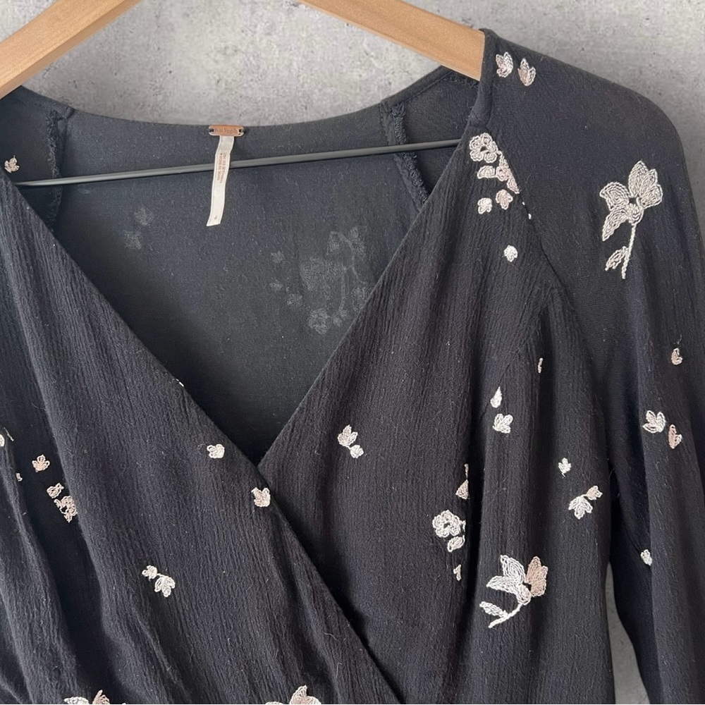 Free People Jasmine Embroidered Floral Bell Sleeve Mini Dress Size 4 - Picture 4 of 11